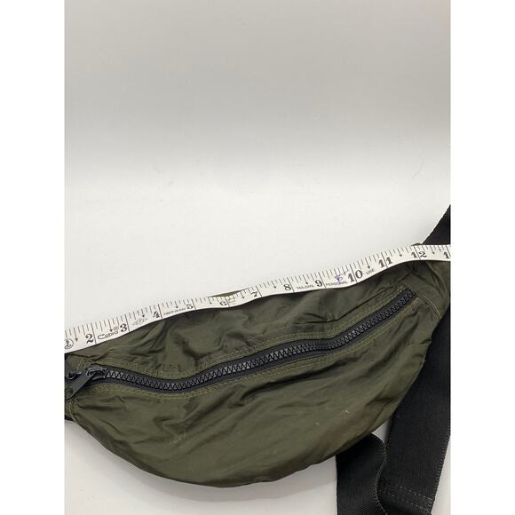 H&M Unisex Adult Dark Green Lightweight Adjustable Strap Belt Bag SZ OS - Picture 8 of 9